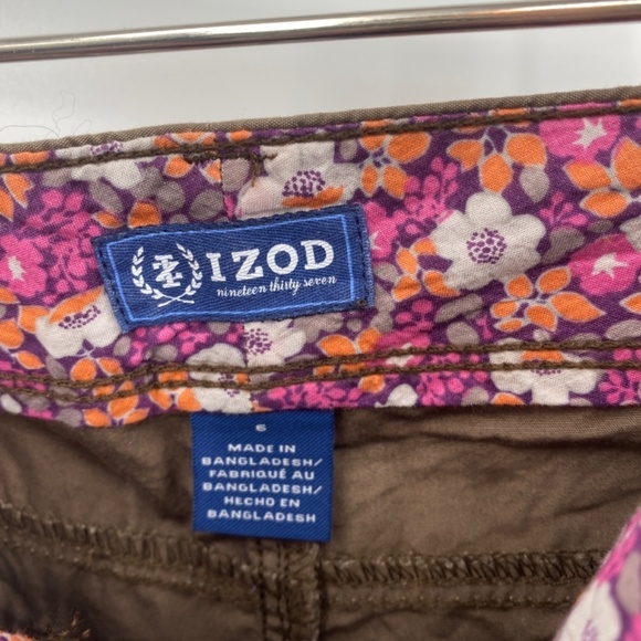 Izod Brown Shorts SIze 6 NWOT - Picture 2 of 7